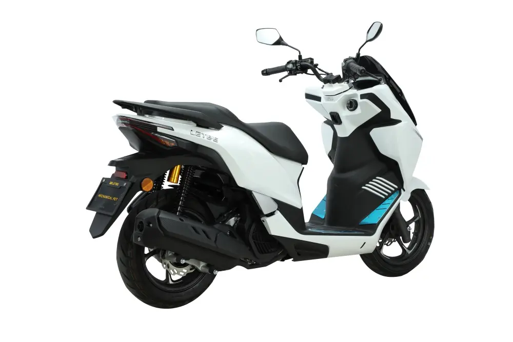 ISLAND BLANCO ZENITH 4.webp