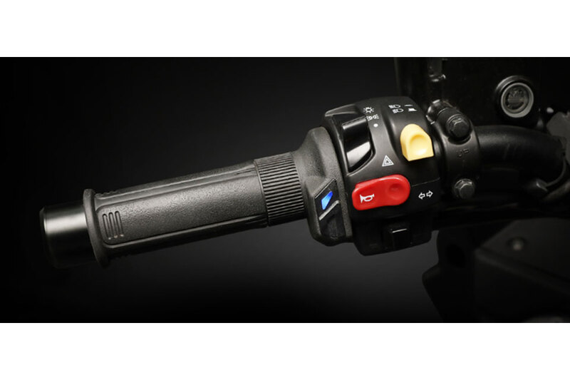 [AX0421I0] Puños calefactables KOSO Premium HG13