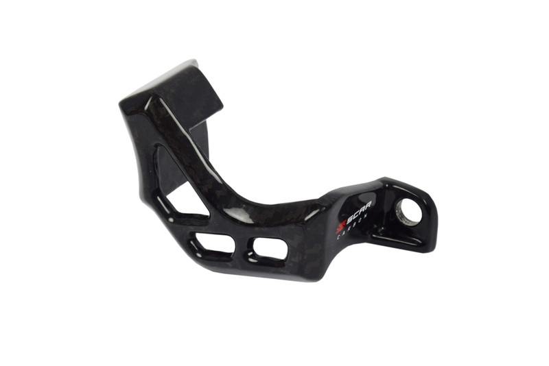 Protector pinza de freno trasero SCAR - Carbono
