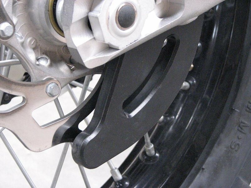 Protector disco de freno trasero AXP KTM/Husqvarna negro AX1413